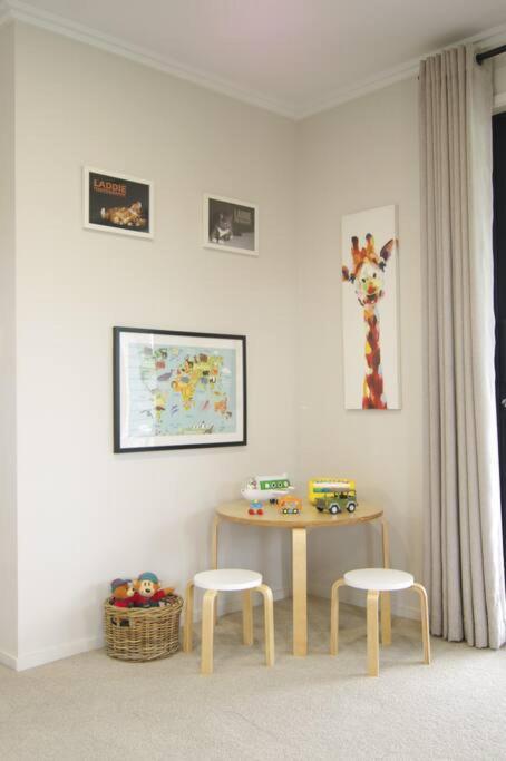 House In Hamilton Villa Екстериор снимка