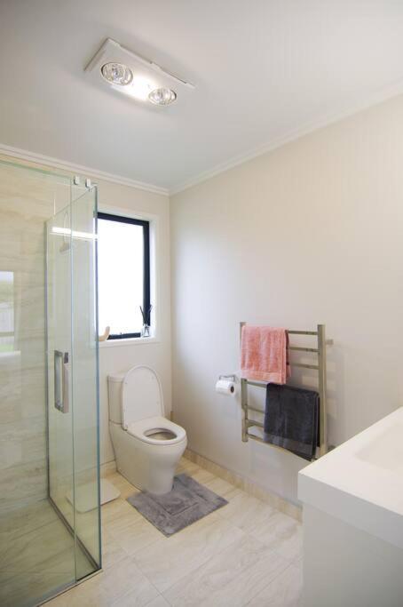 House In Hamilton Villa Екстериор снимка