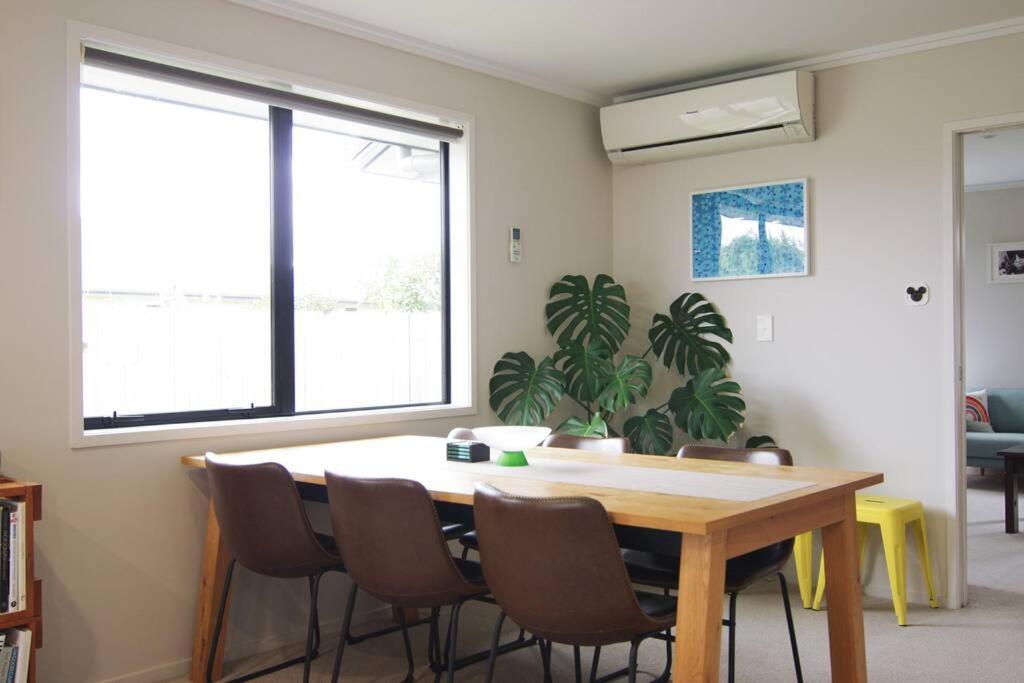 House In Hamilton Villa Екстериор снимка