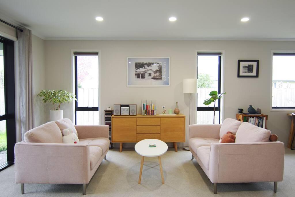 House In Hamilton Villa Екстериор снимка